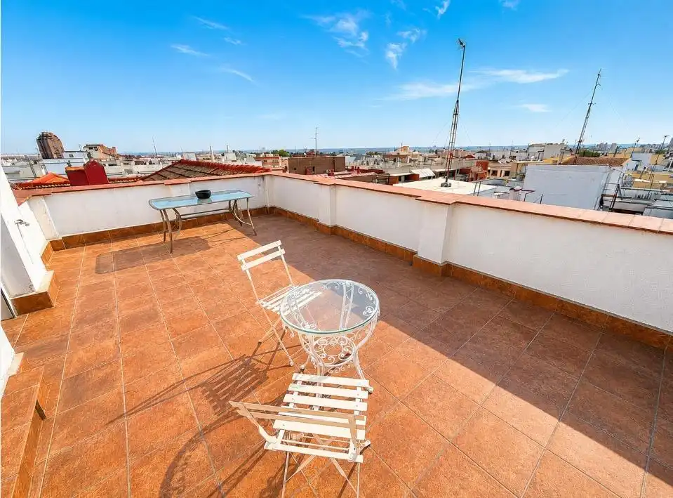Terrasse von Dachboden zur Miete in Madrid mit Klimaanlage, Terrasse und Möbliert