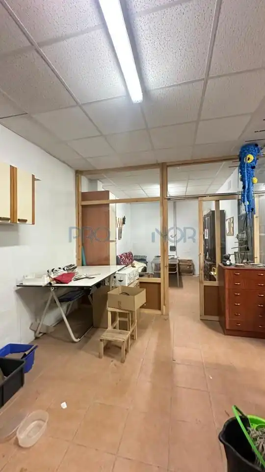 Local comercial en venda a Juan de Vega, imagen 14