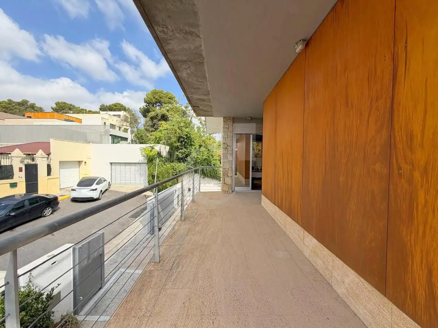 Vista exterior de Casa o xalet de lloguer en Paterna amb Aire condicionat i Piscina