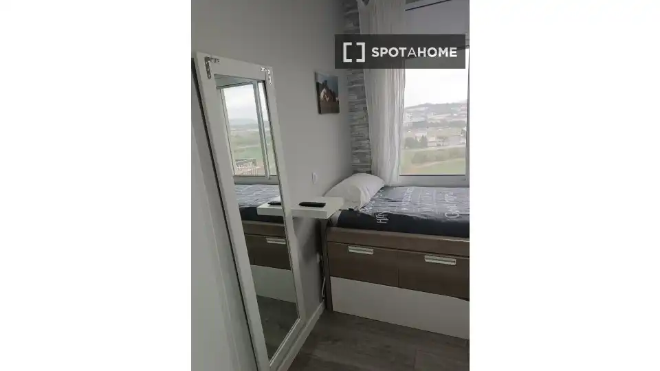Bedroom of Flat for share in Lliçà de Vall  with Air Conditioner, Heating and Furnished