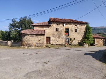 Casa amb jardí en venda a N/A