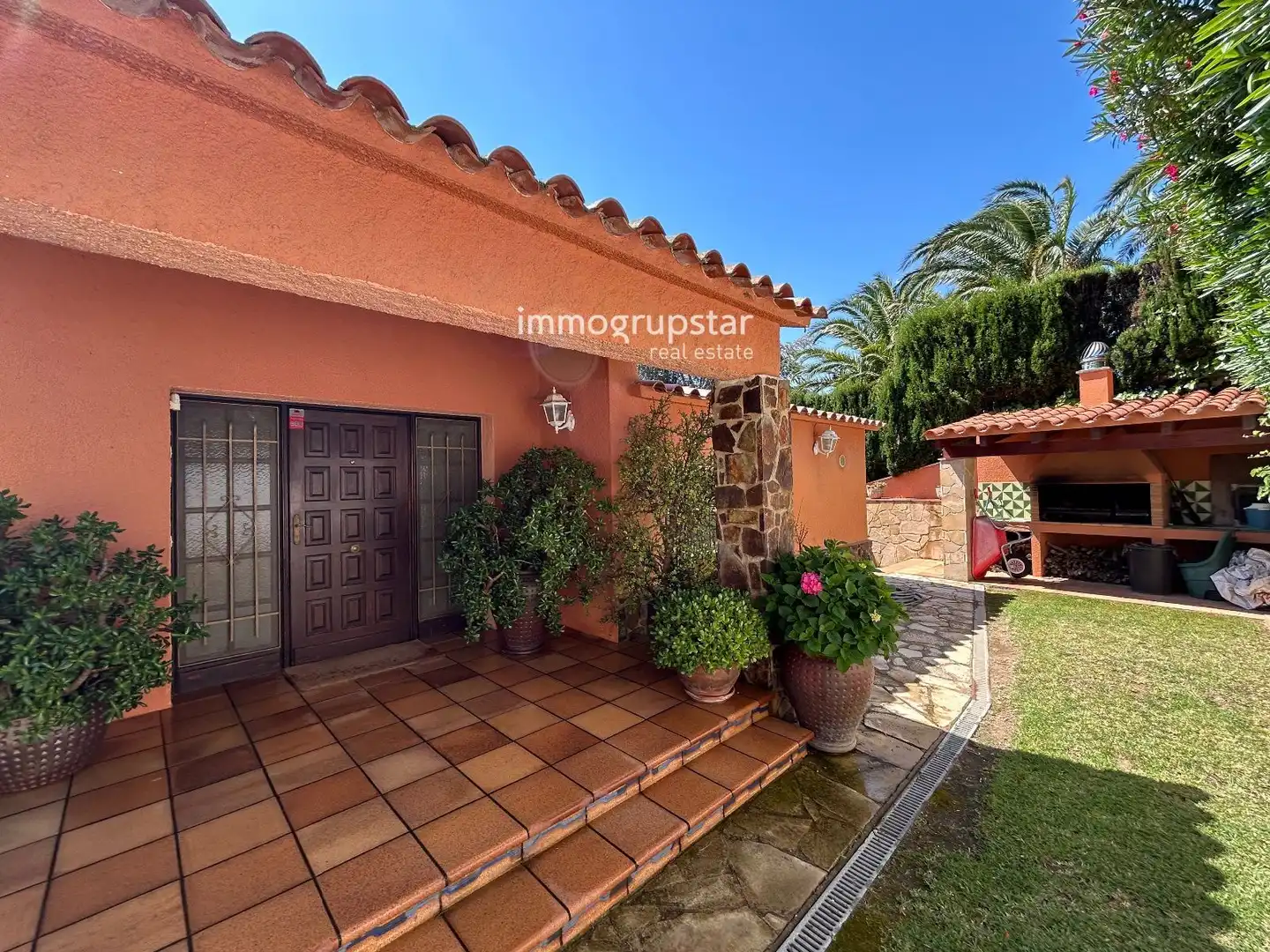 Vista exterior de Casa o xalet en venda en Calonge i Sant Antoni amb Aire condicionat, Calefacció i Traster