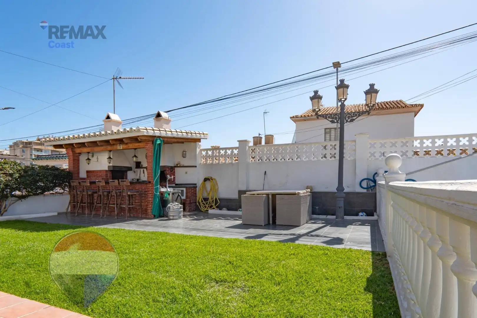 Vista exterior de Casa o xalet en venda en Rincón de la Victoria amb Aire condicionat, Jardí privat i Piscina
