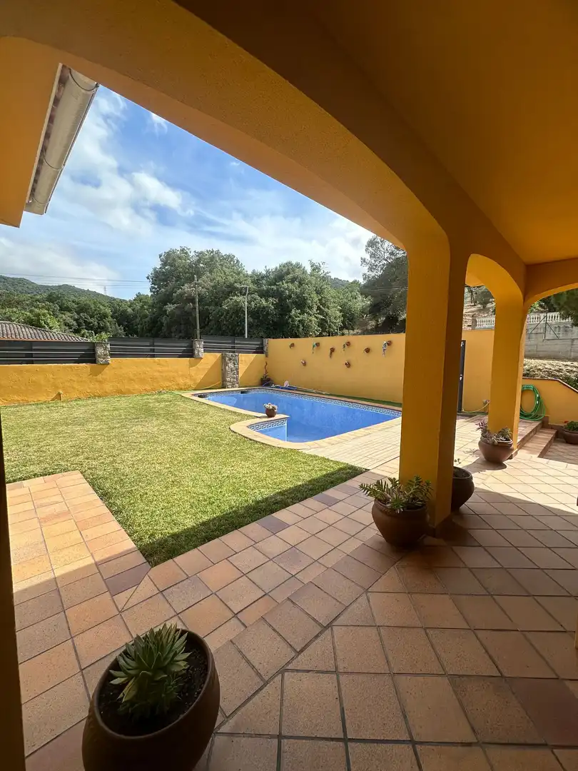 Piscina de Casa o chalet en venta en Montornès del Vallès con Aire acondicionado, Calefacción y Jardín privado