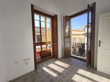 Casa con balcone in vendita a Calle San Pablo