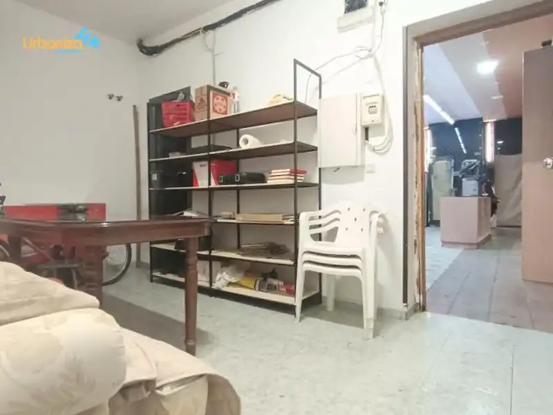 Gewerbefläche zur Miete in Calle ISIDRO PACENSE, imagen 5