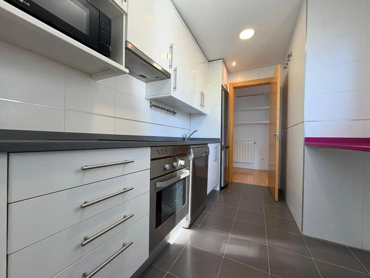 Cocina de Piso en venta en Madrid con Aire acondicionado, Calefacción y Jardín privado