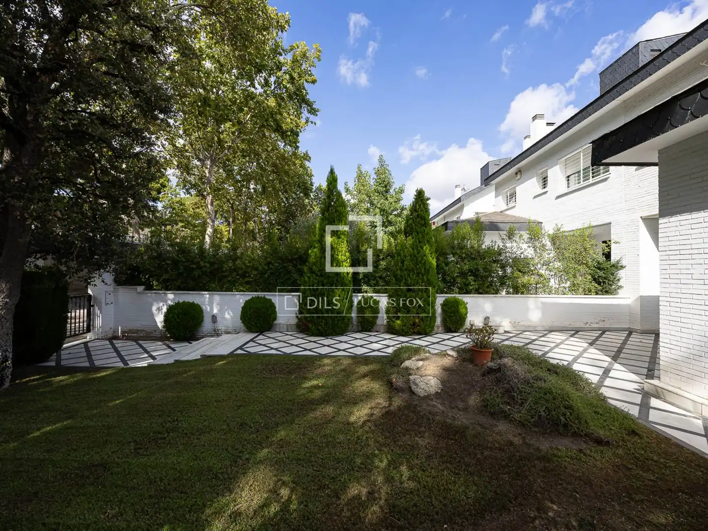 Jardín de Casa o chalet en venta en Barcelona con Aire acondicionado, Terraza y Trastero