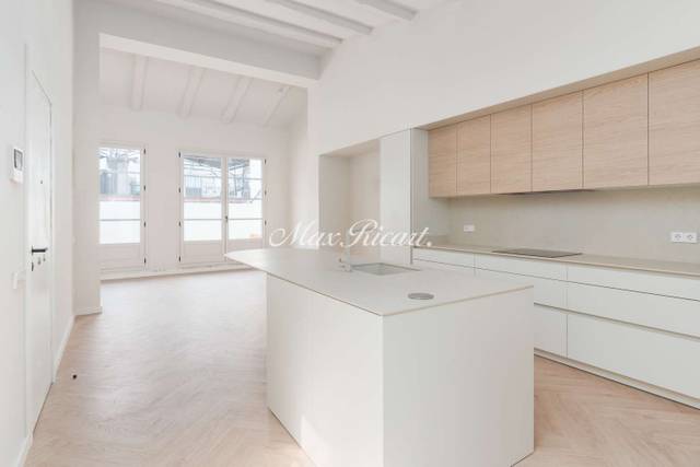 Ático en Venta en N/A en El Raval