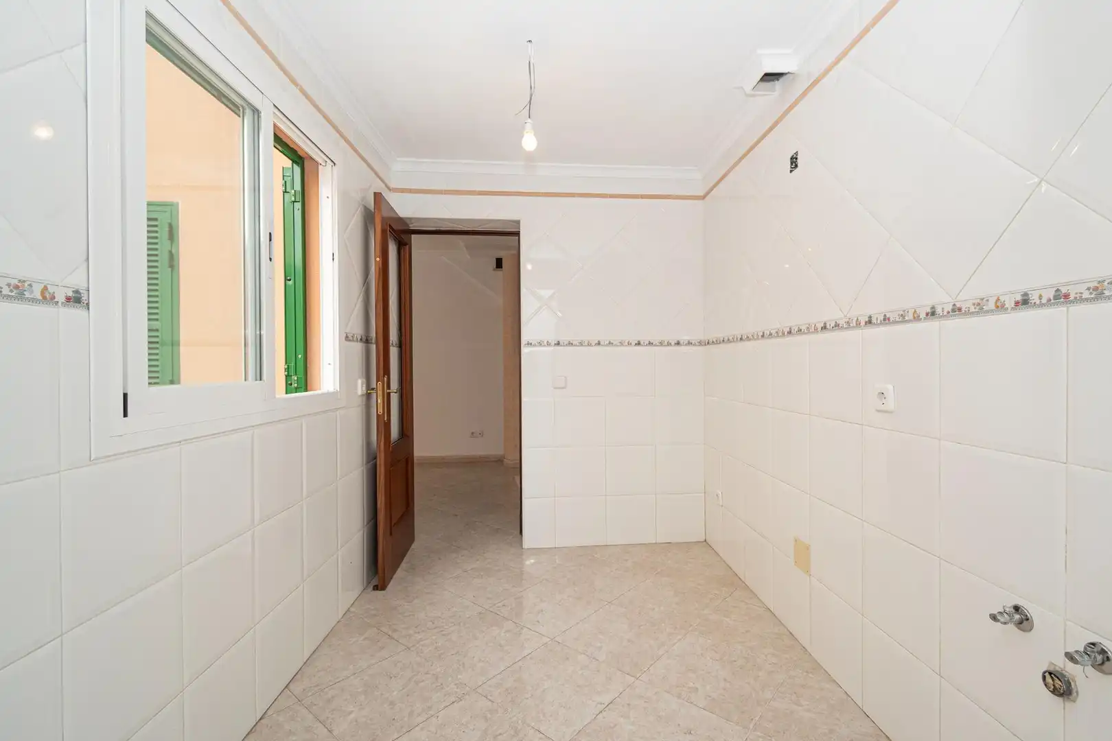 Casa adosada en venta en  Palma de Mallorca con Trastero