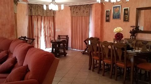 ESPECTACULAR CHALET AMUEBLADO EN ZONA CARRETERA ALCORA SOBRE UNA PARCELA DE 1000M², imatge 4