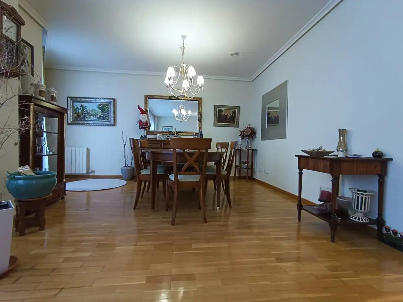Esszimmer von Wohnung zum Verkauf in Burgos mit Heizung, Parkett und Terrasse