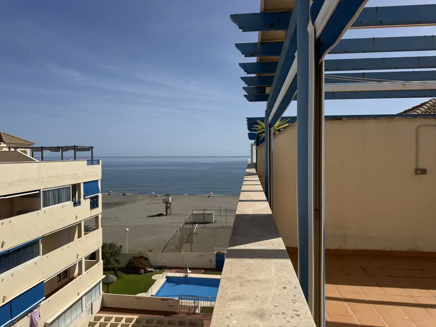 Terrassa de Dúplex de lloguer en Torrox amb Aire condicionat, Piscina i Moblat