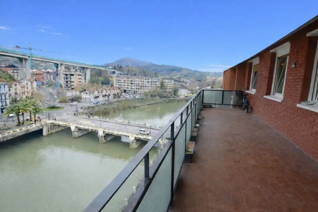 Terrasse von Wohnung zum Verkauf in Tolosa mit Heizung, Terrasse und Balkon