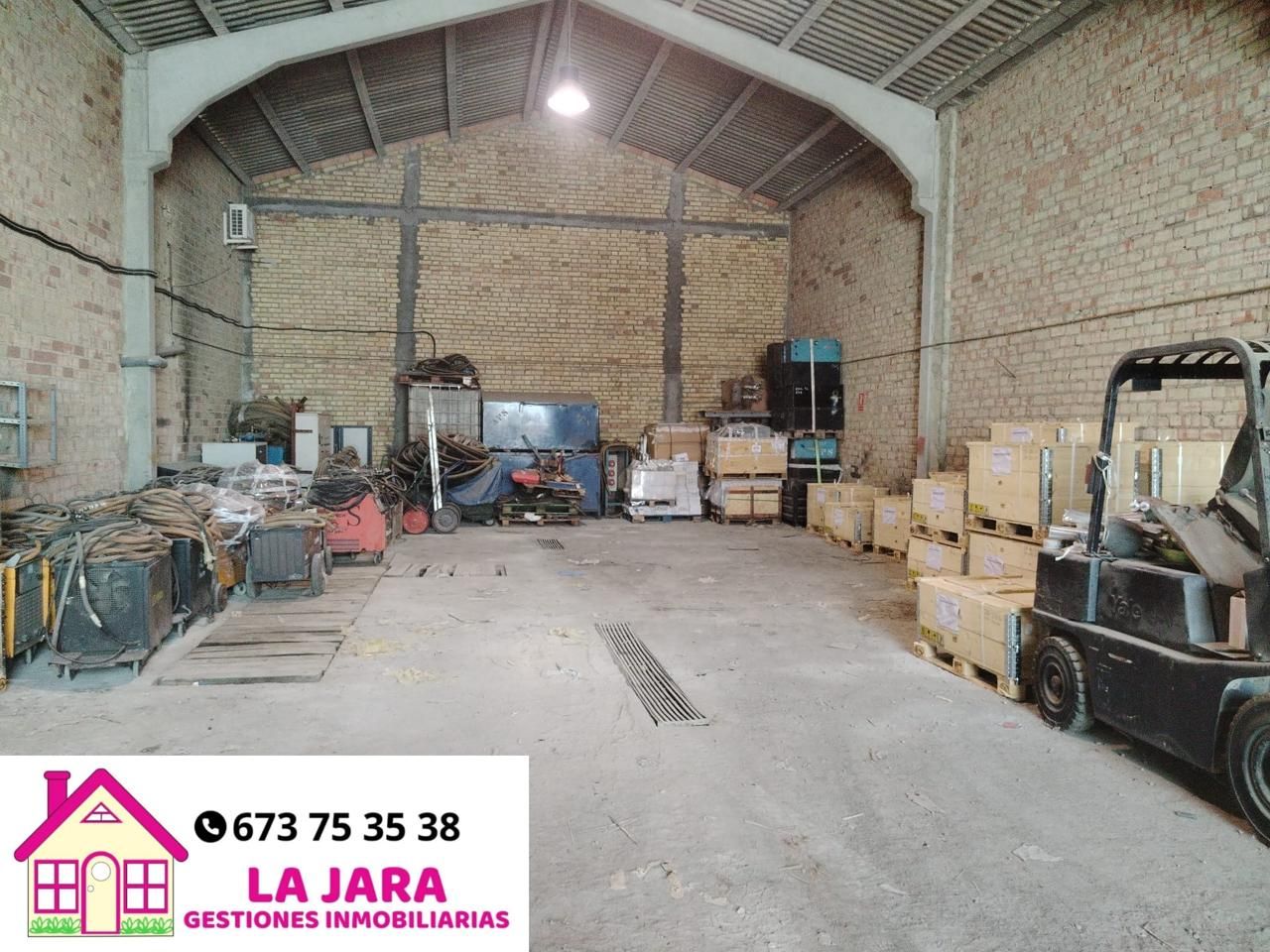 Industrial buildings for sale in Villamartín