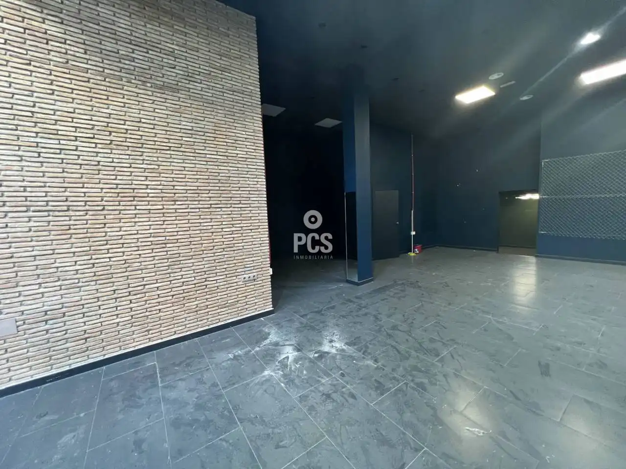 Local comercial de lloguer a Calle Zona Glorieta S/N, imagen 5