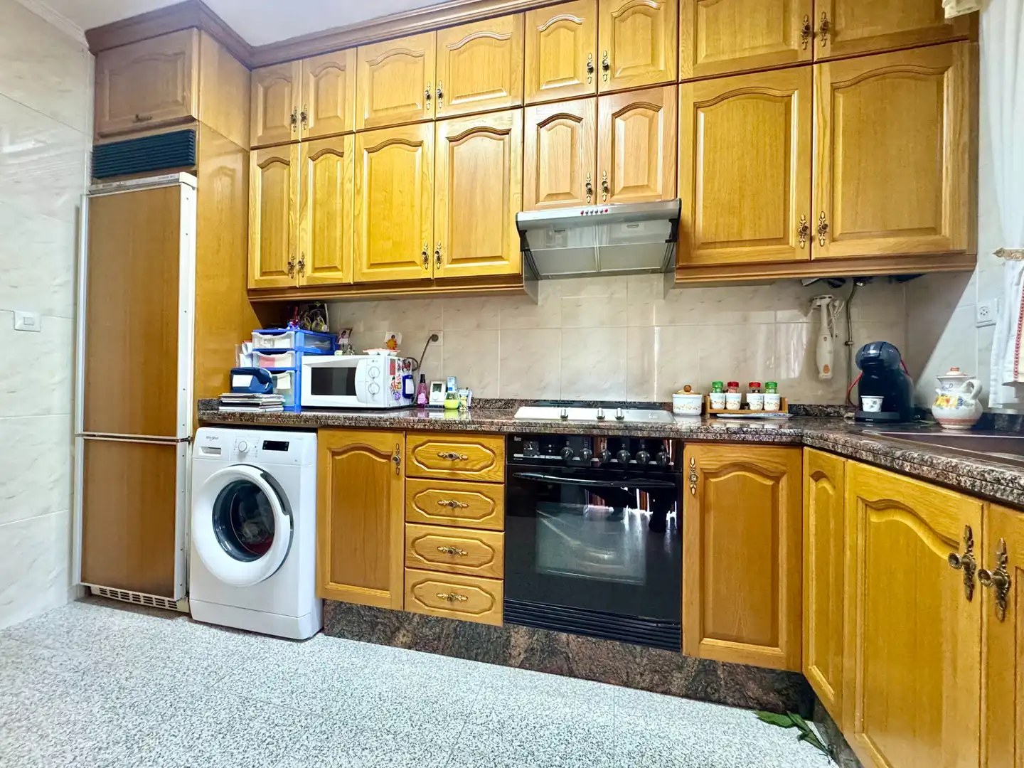 Cocina de Casa o chalet en venta en Moncada con Aire acondicionado, Jardín privado y Terraza