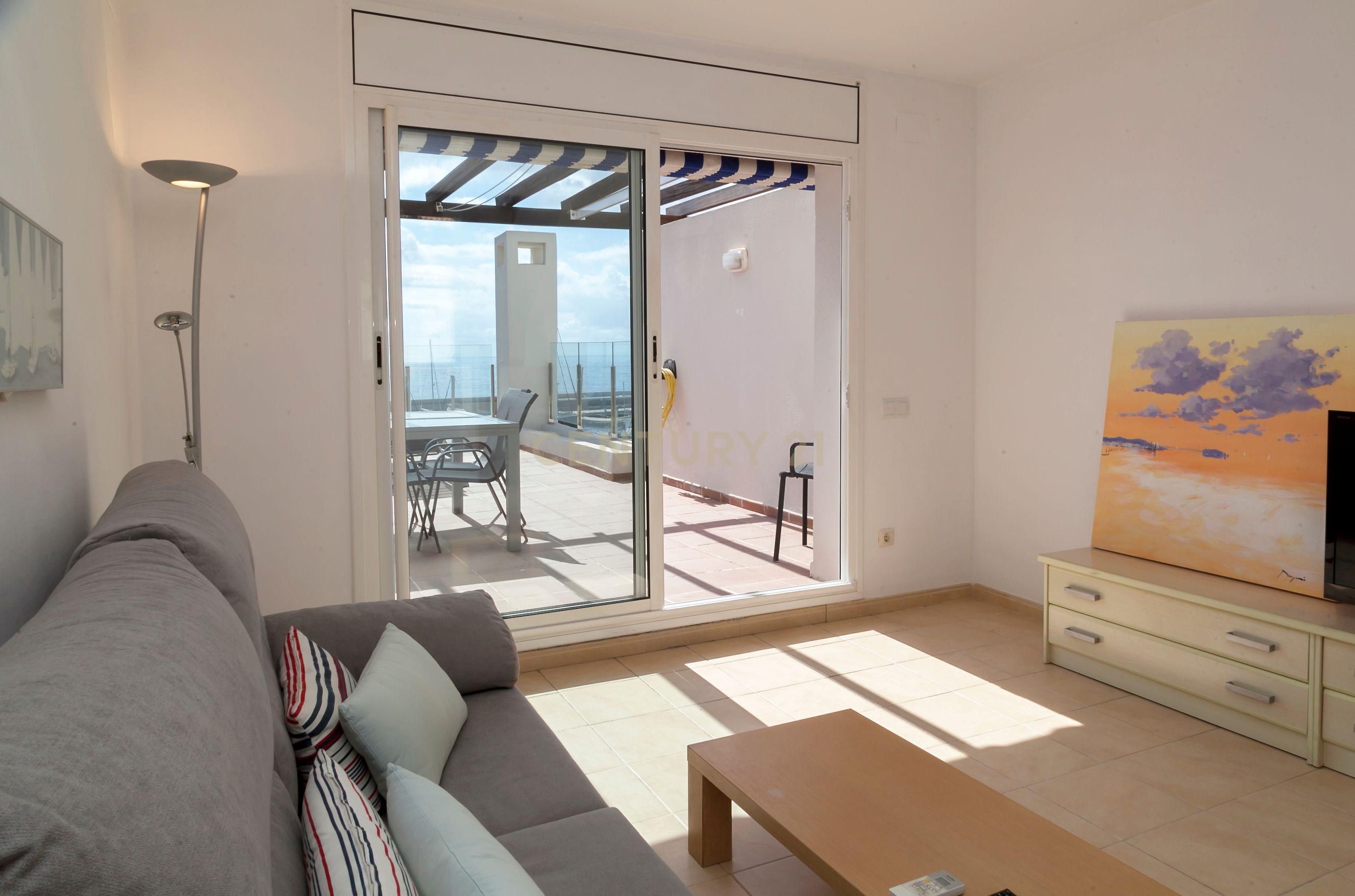 Sala d'estar de Dúplex en venda en L'Ametlla de Mar  amb Aire condicionat, Traster i Forn