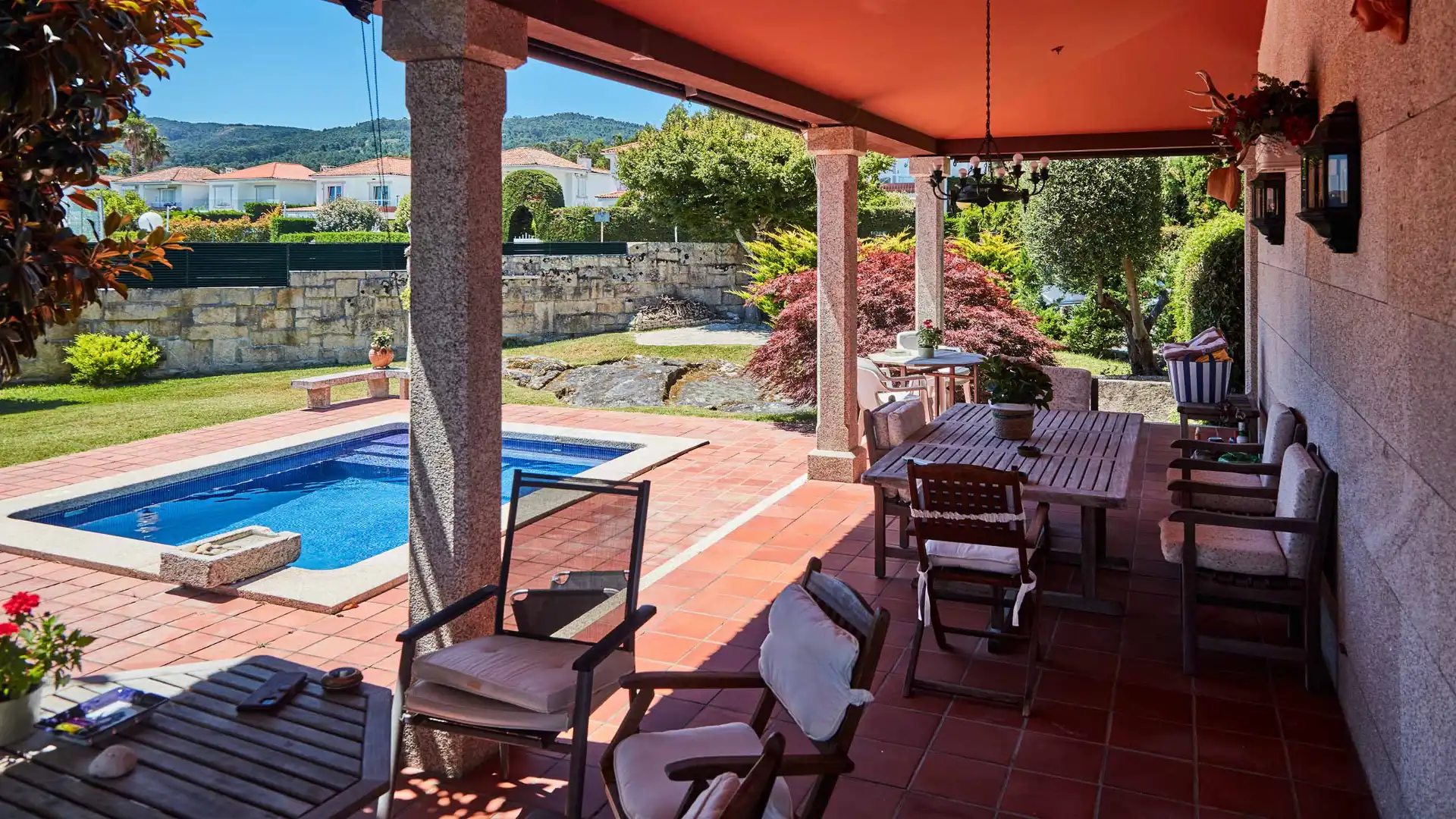 Terrassa de Casa o xalet en venda en Baiona amb Calefacció, Jardí privat i Traster