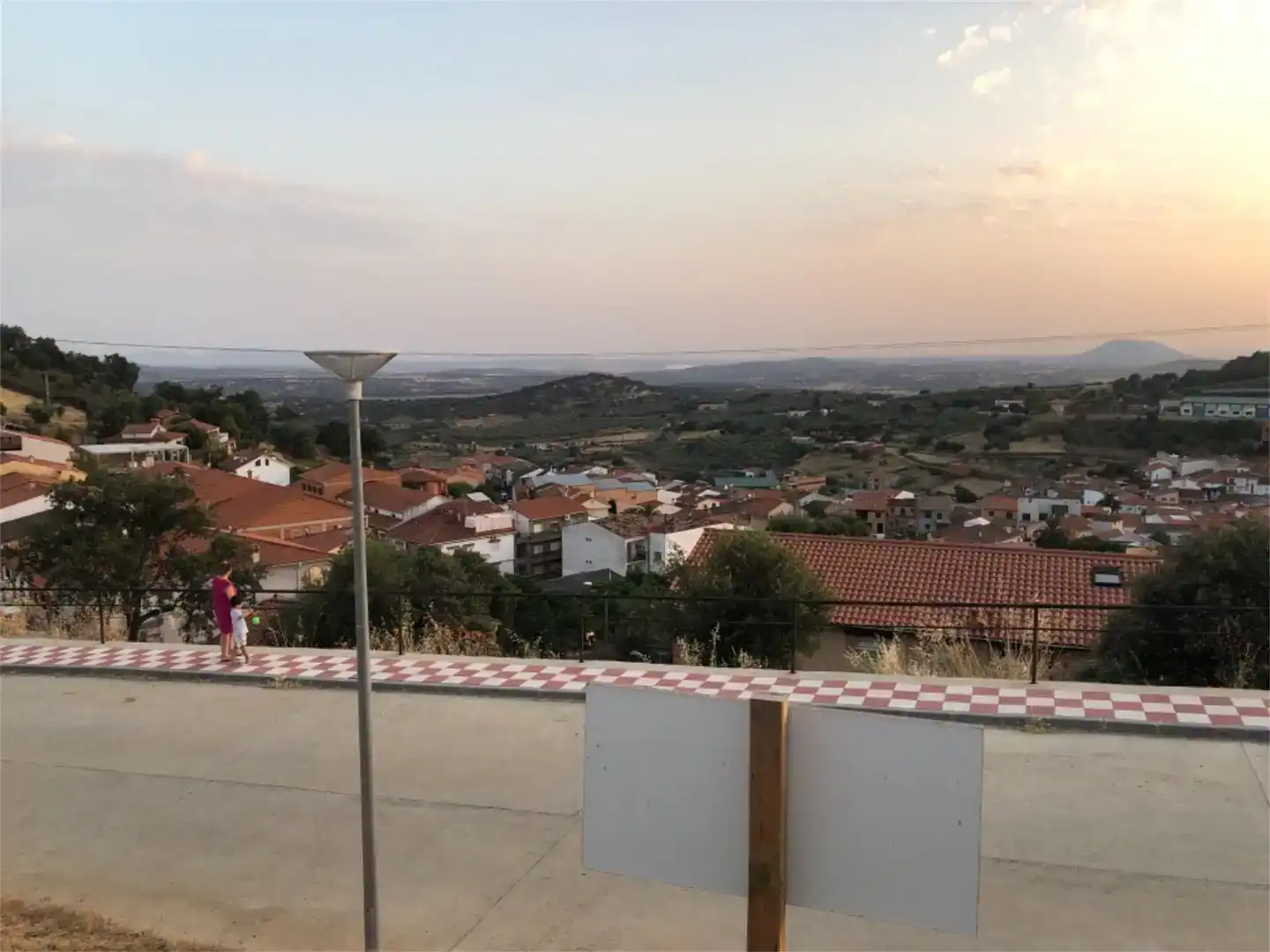 Außenansicht von Grundstücke zum Verkauf in Cañamero, Cáceres