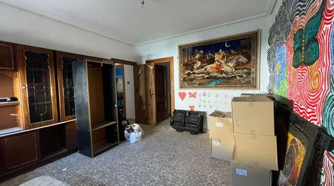 Foto 2 de Piso en venta en Valdepeñas, Ciudad Real