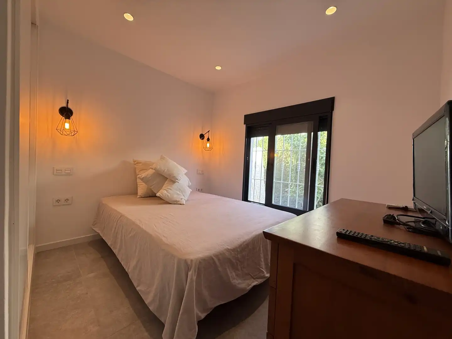 Bedroom of Detached homes for sale in Orihuela  with Private garden, Terrace and Furnished