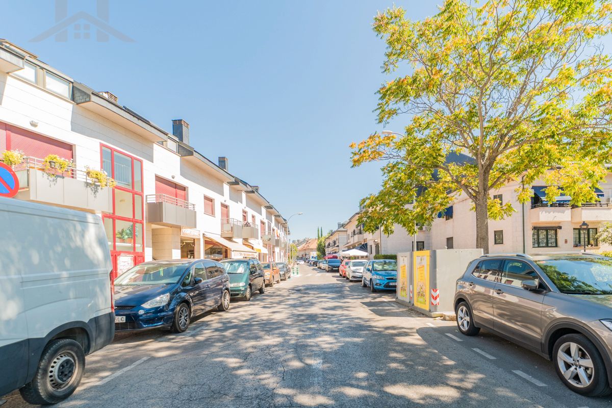 Vista exterior de Piso en venta en Alpedrete con Calefacción, Terraza y Trastero