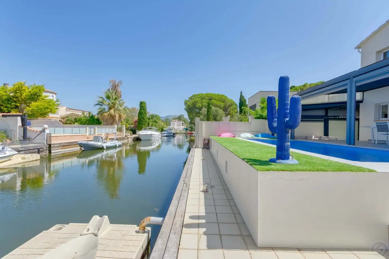 Piscina de Casa o chalet en venta en Empuriabrava con Aire acondicionado, Calefacción y Jardín privado