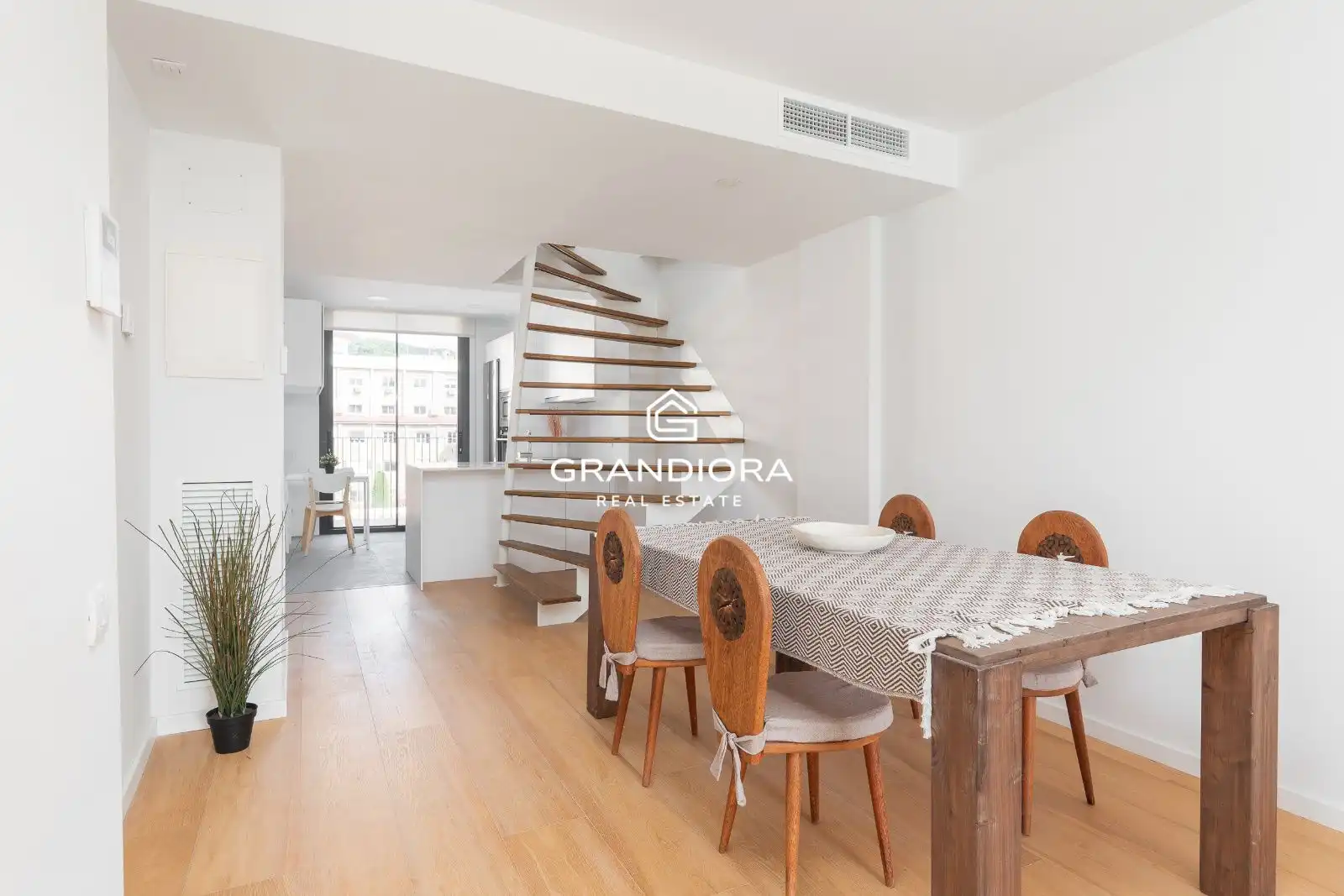 Penthouse mit Pool zum Verkauf in Calle de les Carolines 25, imagen 12