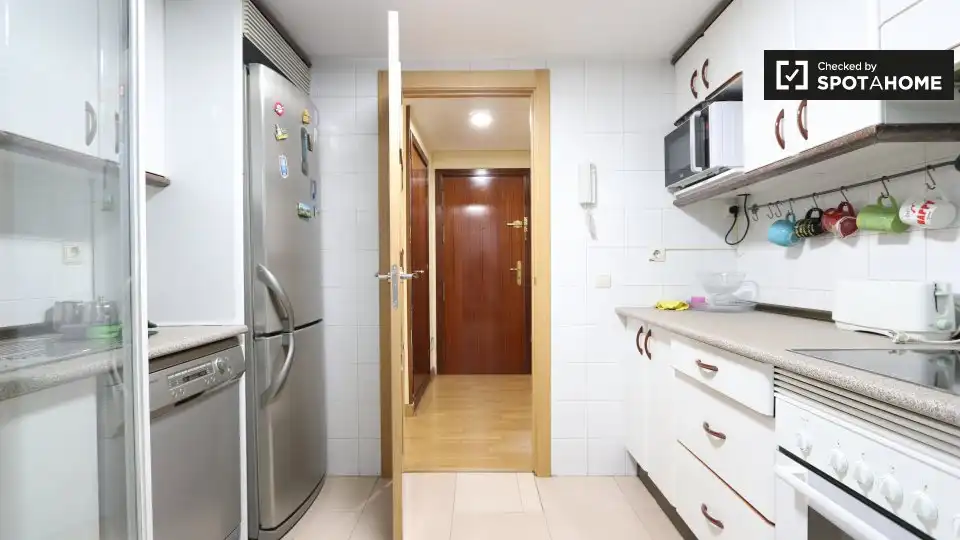 Room in Imperial