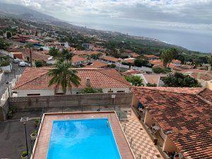 Vista exterior de Casa o xalet de lloguer en La Orotava amb Terrassa i Piscina