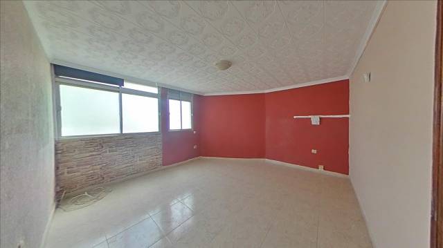 Piso en Venta en Urb El Lasso en San Cristóbal - Playa de la Laja