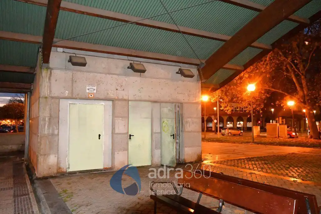 Garatge en venda en  Logroño