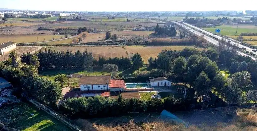 Casa o xalet en venda a Del Caracol, Utebo