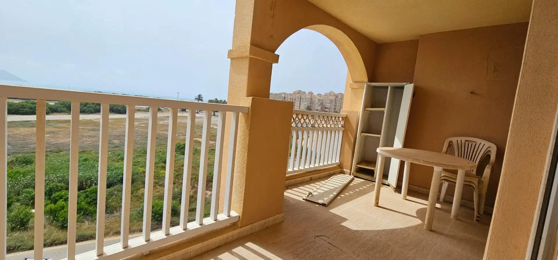 Terraza de Apartamento en venta en La Manga del Mar Menor con Calefacción, Jardín privado y Terraza