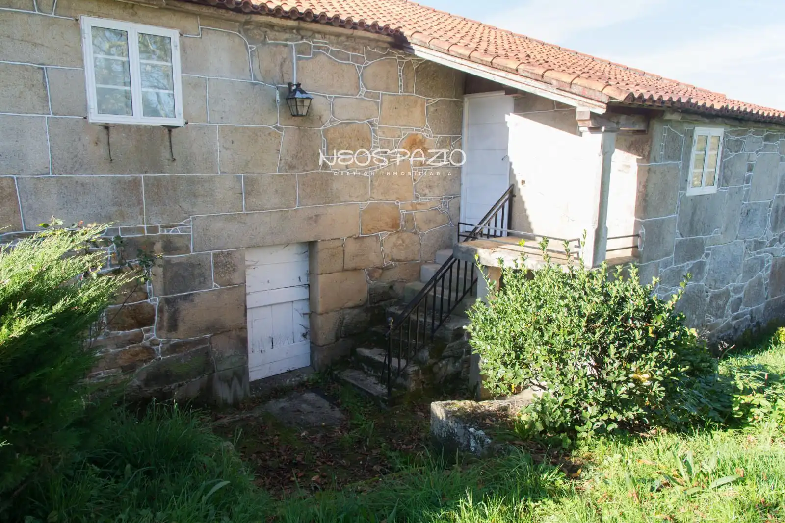 Außenansicht von Haus oder Chalet zum Verkauf in Monterroso mit Heizung und Möbliert