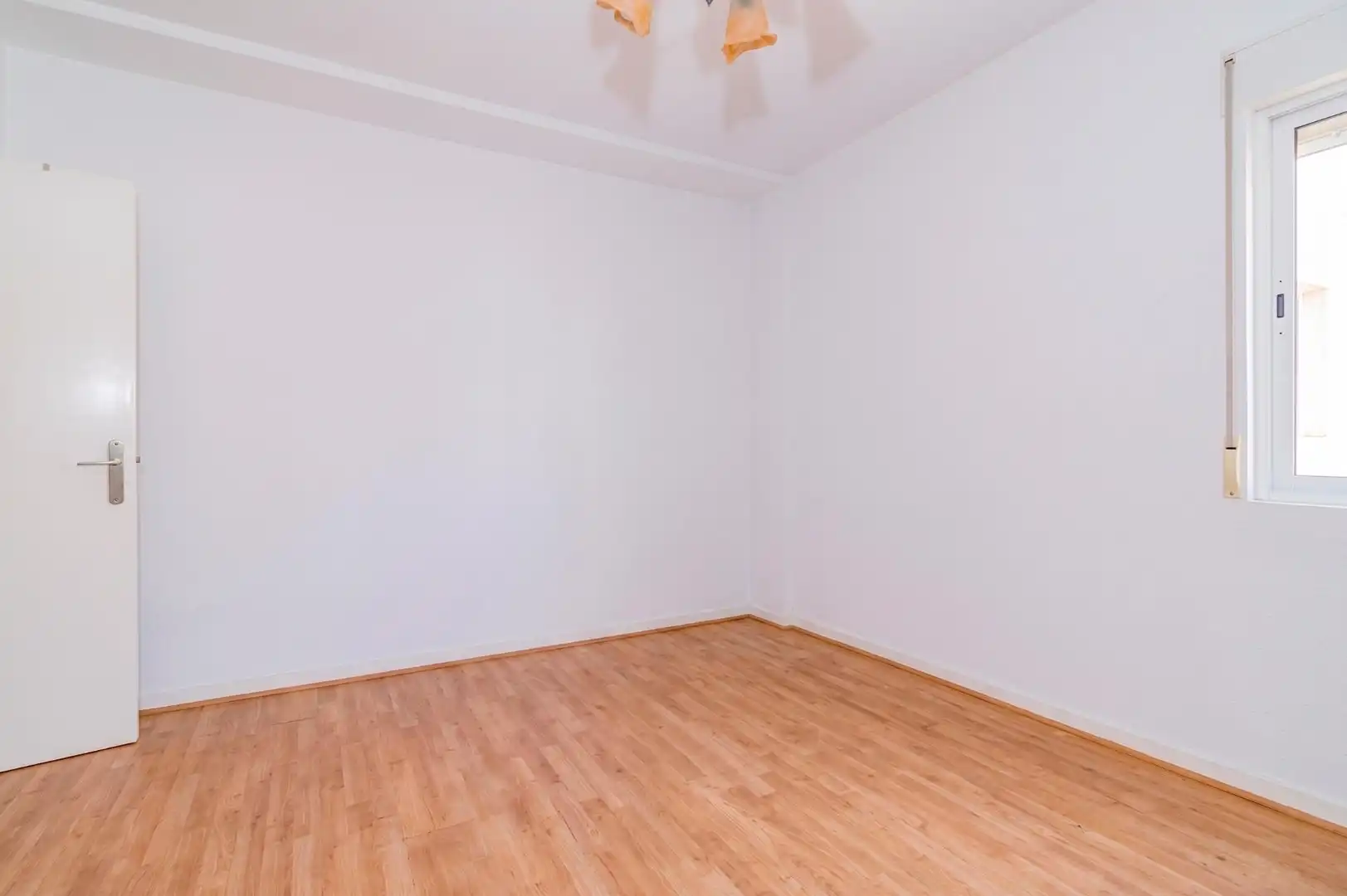 Flat with terrace for sale in Calle Pintor López Mezquita, imagen 12