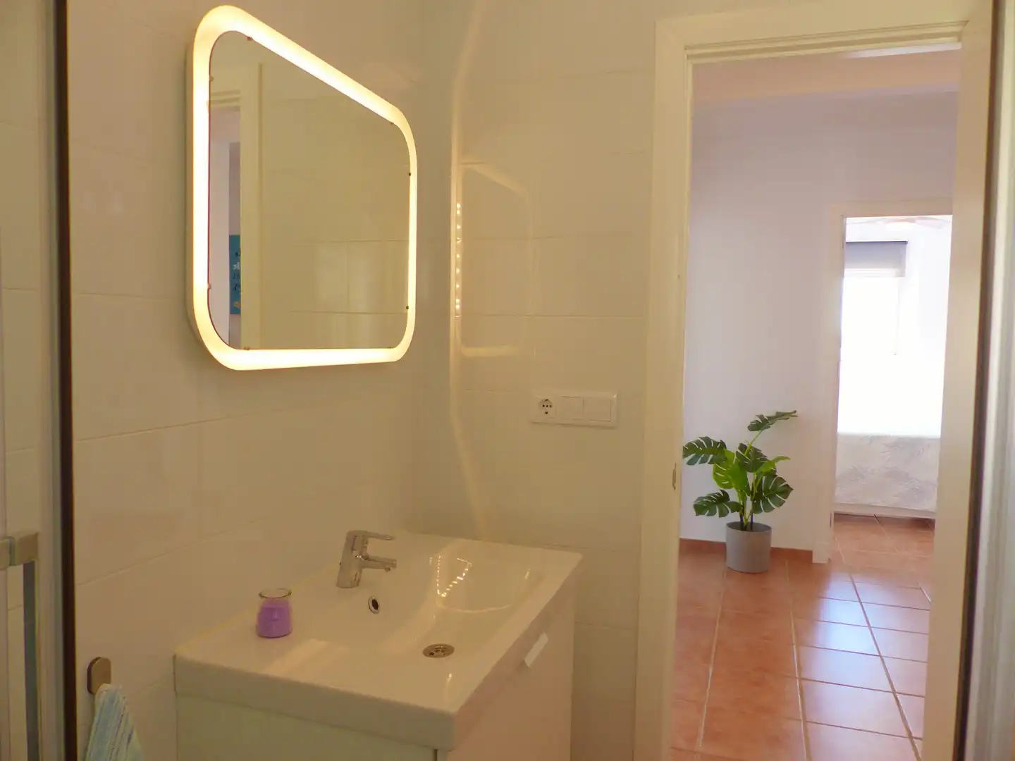 Baño de Piso en venta en Chipiona con Aire acondicionado, Terraza y Amueblado