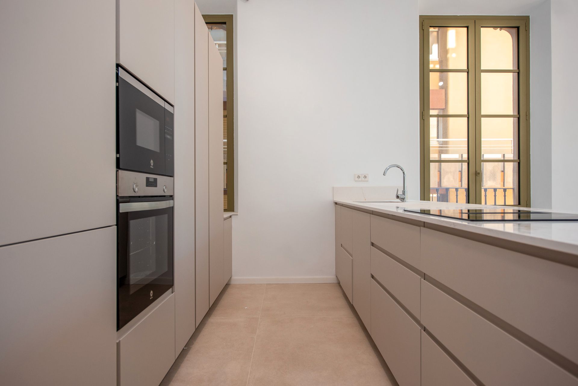 Kitchen of Flat for sale in Sant Feliu de Guíxols  with Air Conditioner, Heating and Terrace