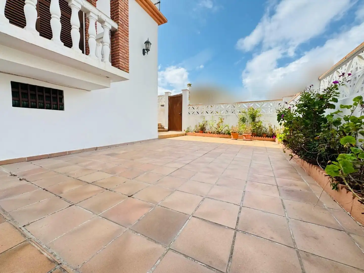 Terrassa de Casa adosada en venda en Los Barrios