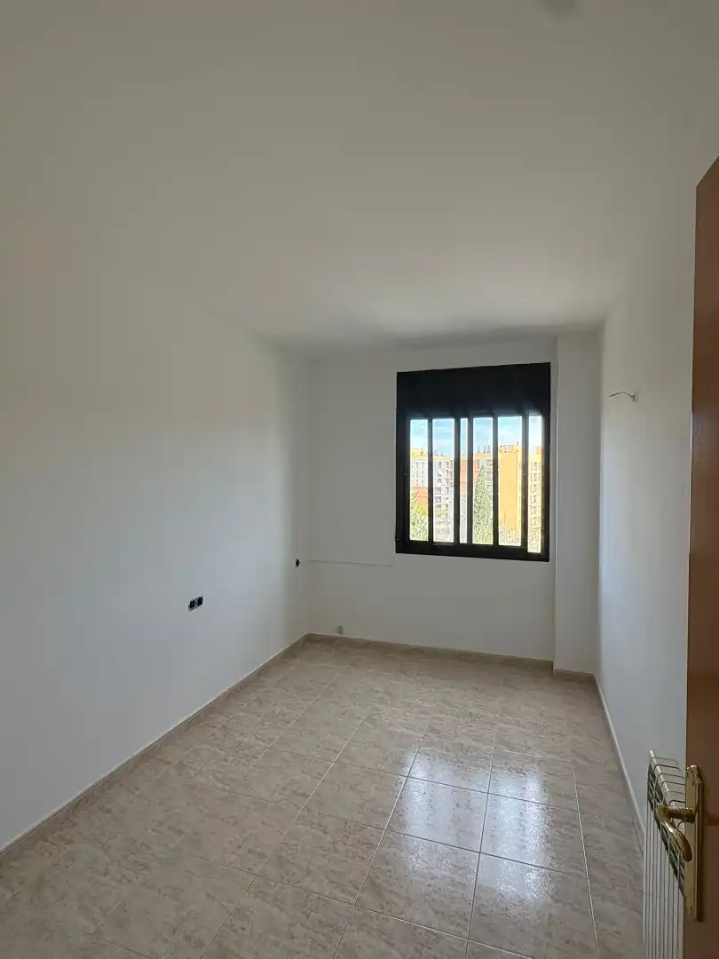 Dormitori de Pis en venda en Sant Andreu de la Barca amb Aire condicionat, Calefacció i Terrassa