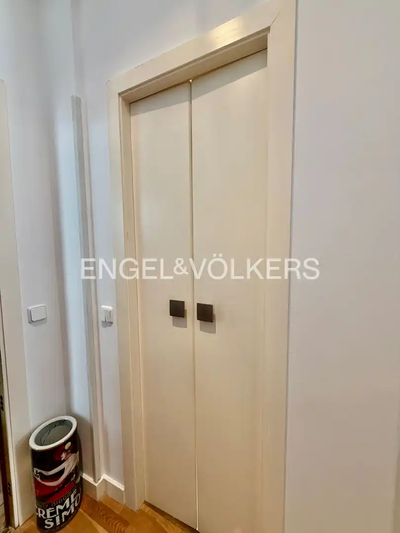 Flat for rent in Madrid  with Air Conditioner and Heating