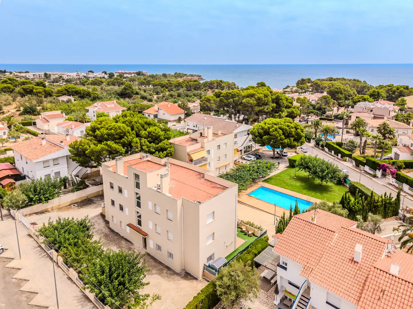 Vista exterior de Piso en venta en L'Ampolla con Aire acondicionado, Calefacción y Terraza