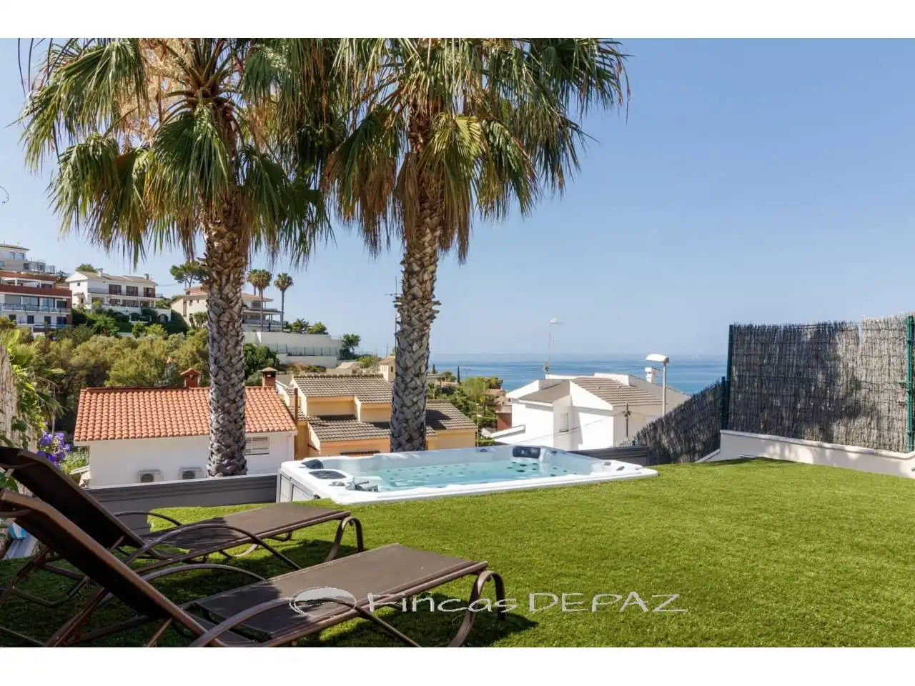 Vista exterior de Casa o chalet en venta en Sitges con Aire acondicionado, Calefacción y Parquet