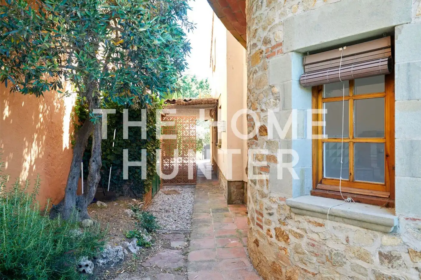 Exterior view of Houses for sale in Sant Vicenç de Montalt  with Heating, Private garden and Terrace