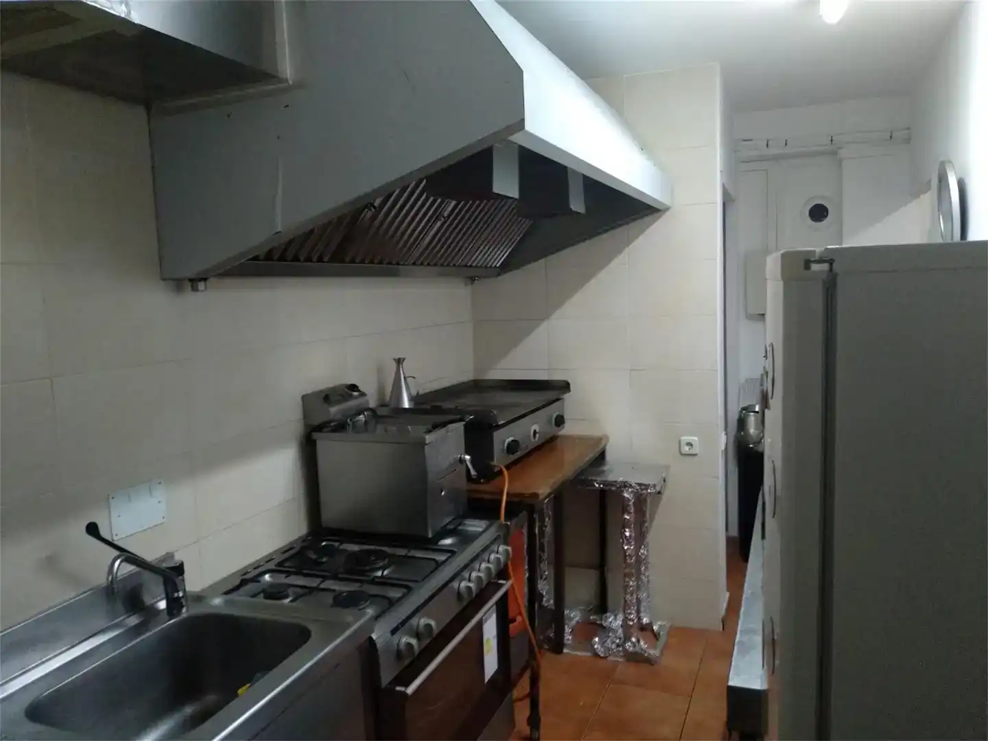 Cuina de Local en venda en Alcalá de Henares amb Aire condicionat