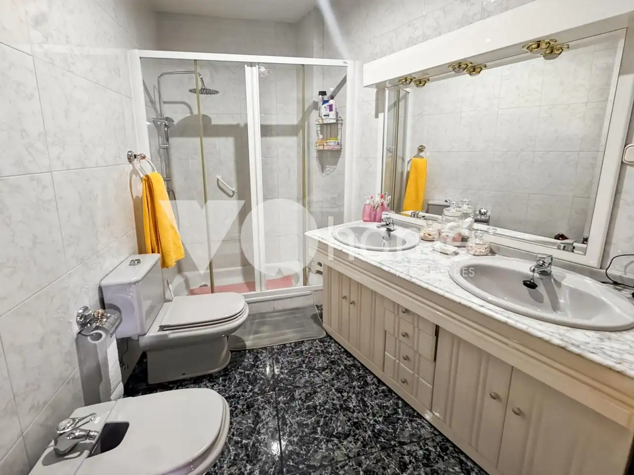 Bathroom of Houses for sale in Loeches  with Heating, Swimming Pool and Furnished