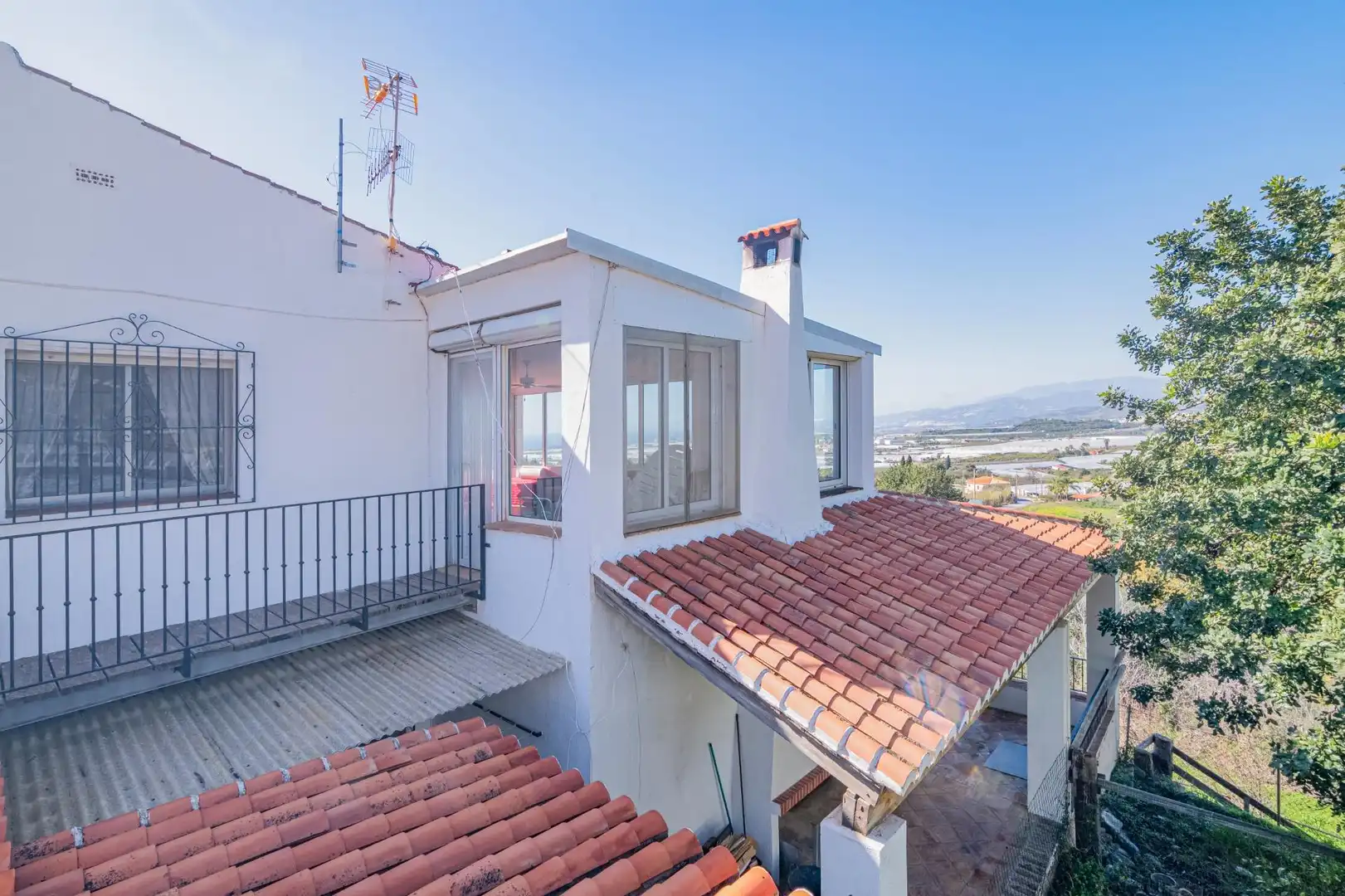 Vista exterior de Casa o chalet en venta en Motril con Jardín privado, Terraza y Piscina