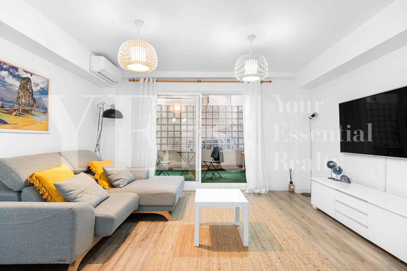 Flat for sale in Carrer Arquitecto Morell, 1, Ensanche - Diputación