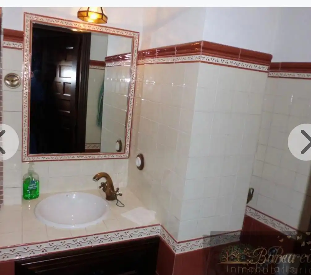 Bany de Casa o xalet de lloguer en Rute